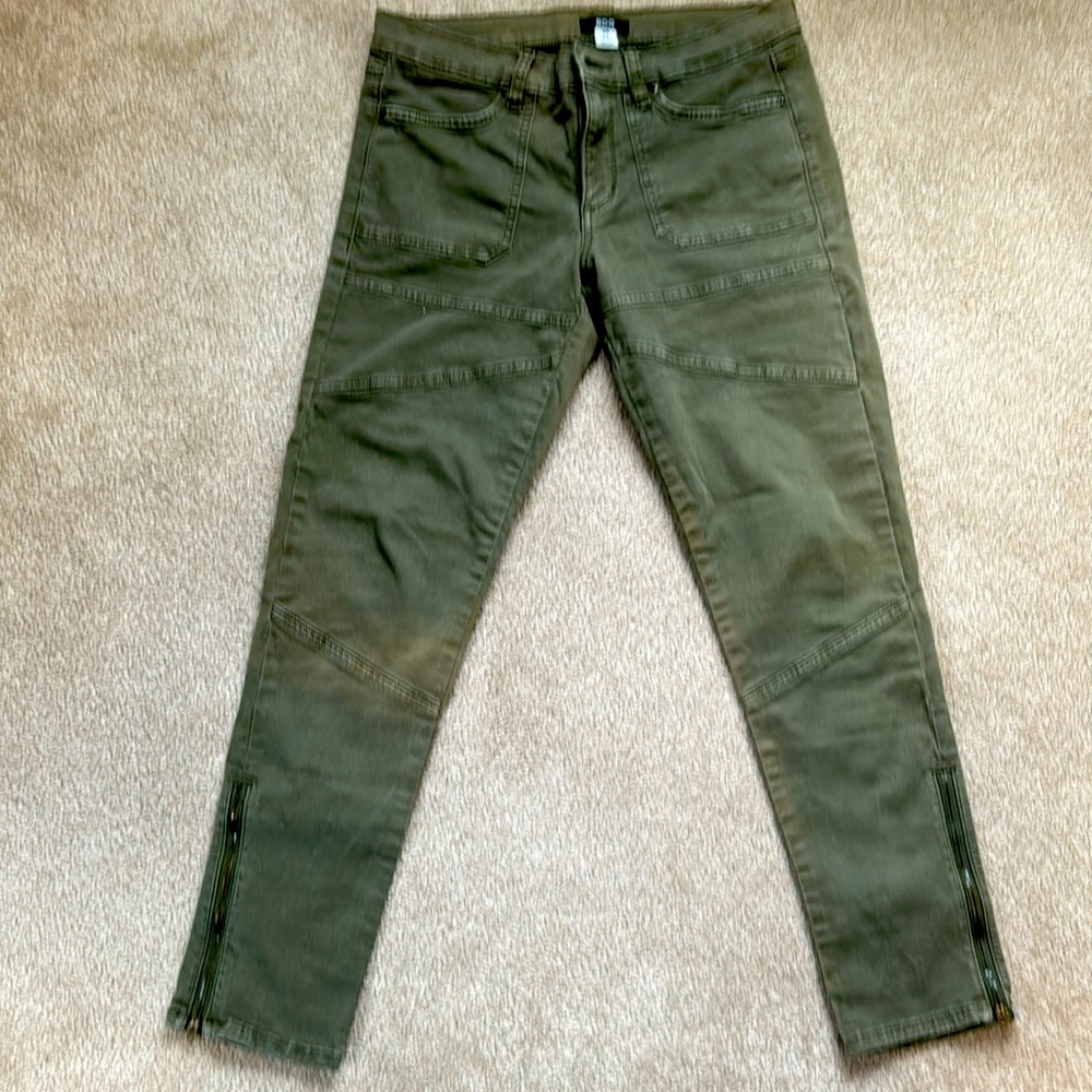BDG Pants Sz 30